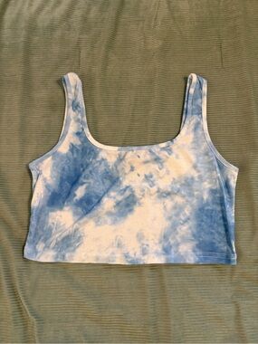 SHEIN Blue and White Tie-Dye Crop Tank